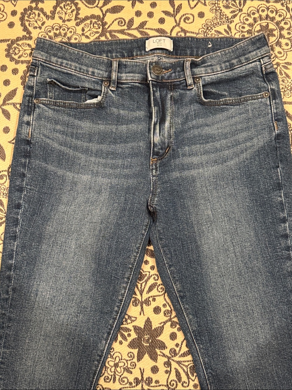 LOFT Women's Petite Medium Blue Skinny Cropped Stretch Jeans